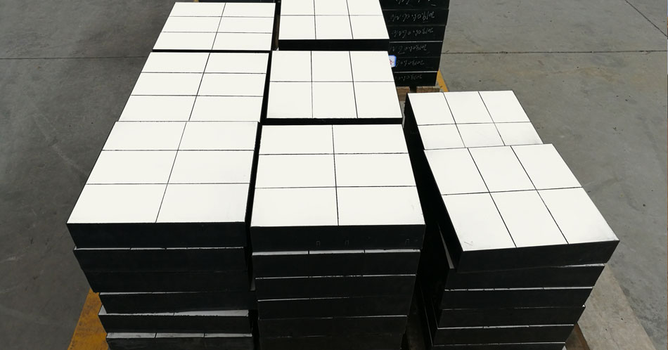 尊龙人生就是博首页特瓷：：：ZTA超耐磨陶瓷衬板销量立异高