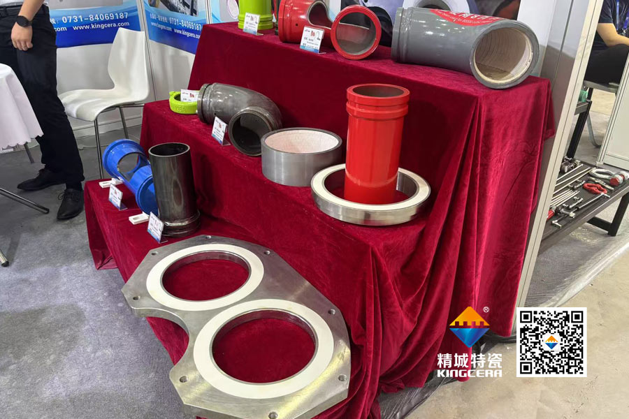 尊龙人生就是博首页特瓷亮相2025长沙国际工程机械展览会