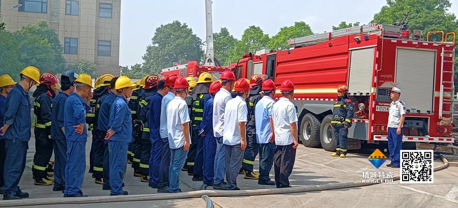 尊龙人生就是博首页起劲配合消防联合演练，共筑清静生产防线